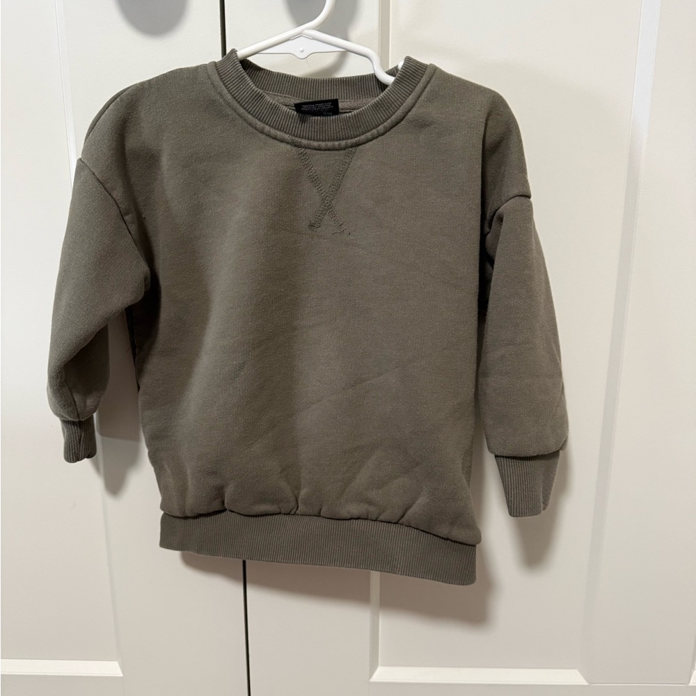 Little Bipsy crewneck sweatshirt 18-24mo